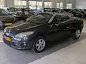 Renault Mégane (2010) thumbnail 2