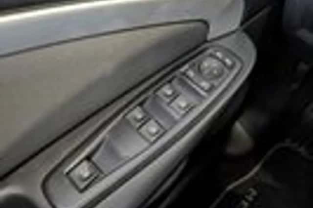 Renault Mégane (2010) thumbnail 20
