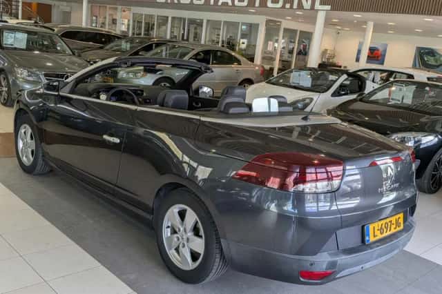 Renault Mégane (2010) thumbnail 3