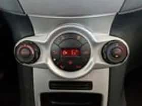Ford Fiesta (2009) thumbnail 12