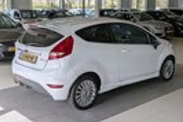 Ford Fiesta (2009) thumbnail 4