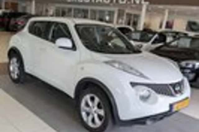Nissan Juke (2012) thumbnail 1