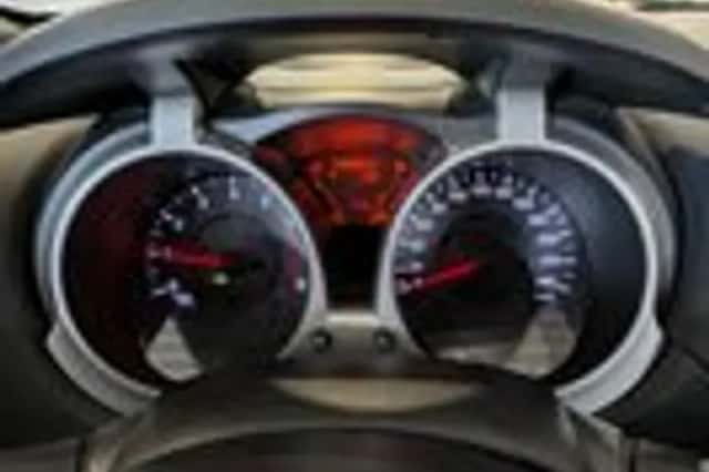 Nissan Juke (2012) thumbnail 11