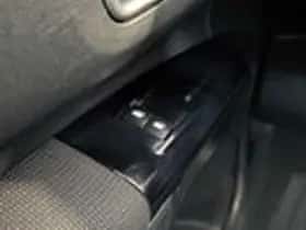 Citroën C4 Cactus (2015) thumbnail 22