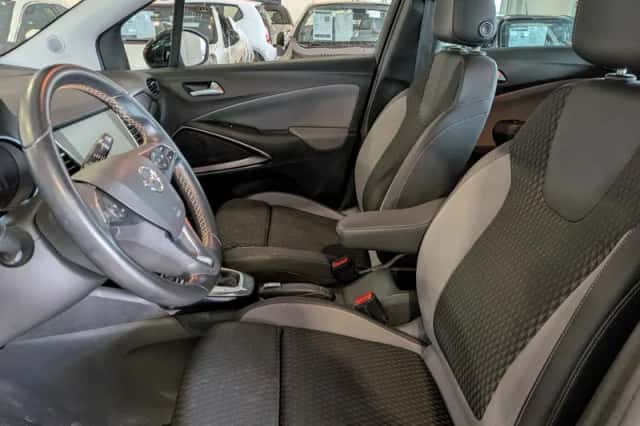 Opel Crossland X (2018) thumbnail 6