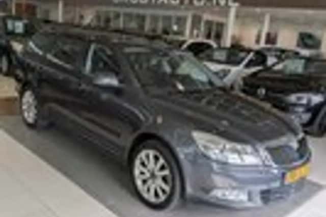 Škoda Octavia (2010) thumbnail 1