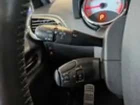 Peugeot 207 (2011) thumbnail 14