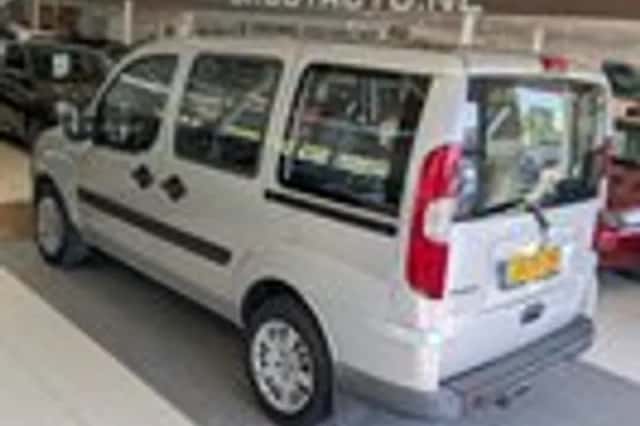 Fiat Doblo (2006) thumbnail 3
