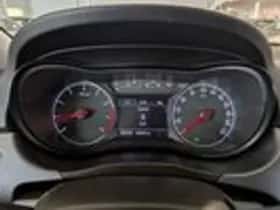 Opel Corsa (2016) thumbnail 11