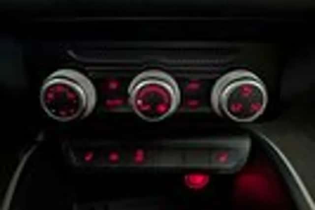 Audi A1 (2013) thumbnail 14