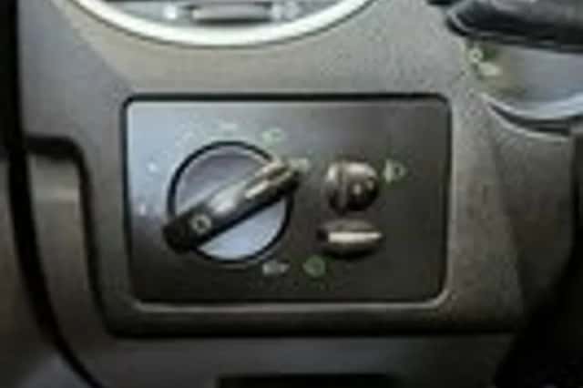 Ford Focus (2005) thumbnail 16