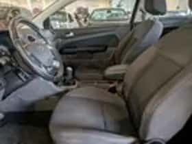 Ford Focus (2005) thumbnail 6