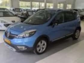 Renault Scénic (2014) thumbnail 2