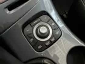 Renault Scénic (2014) thumbnail 18
