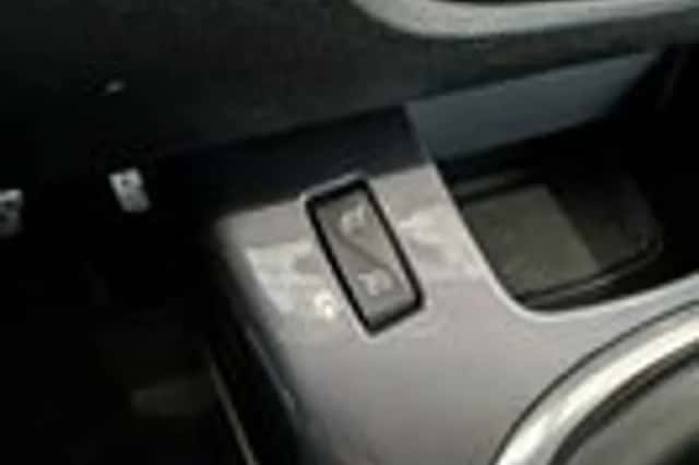 Renault Scénic (2014) thumbnail 19