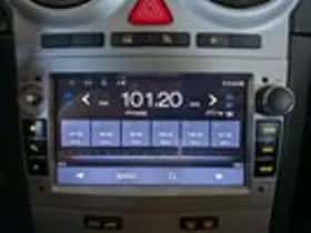 Opel Corsa (2008) thumbnail 16