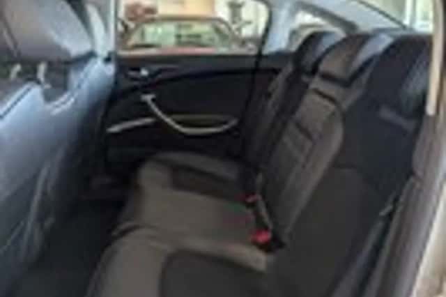 Citroën C5 (2010) thumbnail 7