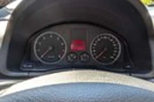 Volkswagen Scirocco (2008) thumbnail 13