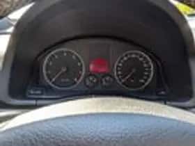 Volkswagen Scirocco (2008) thumbnail 13