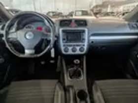 Volkswagen Scirocco (2008) thumbnail 8