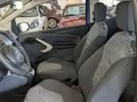 Ford Ka (2011) thumbnail 6