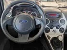 Ford Ka (2011) thumbnail 9