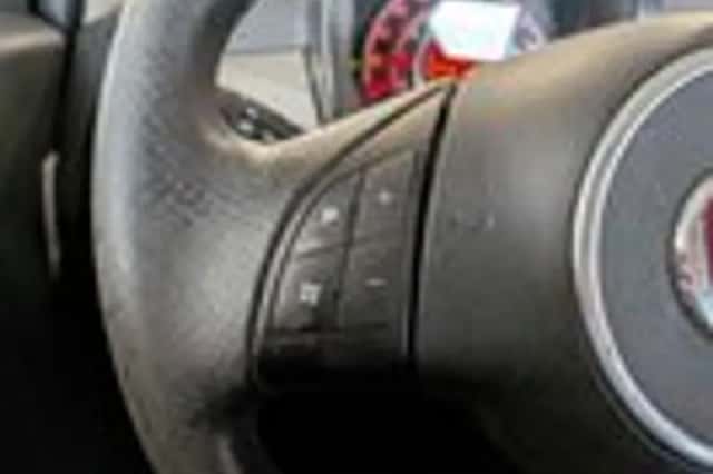 Fiat 500 (2009) thumbnail 11