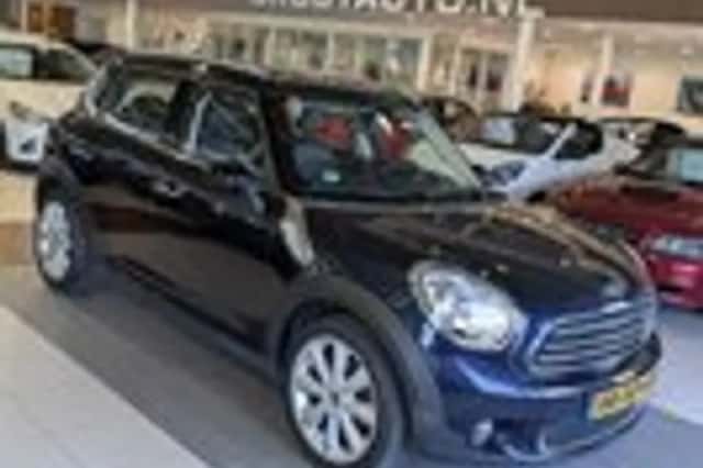 MINI Countryman (2012) thumbnail 1