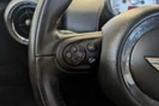 MINI Countryman (2012) thumbnail 11