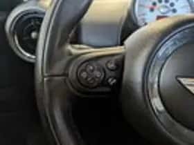 MINI Countryman (2012) thumbnail 11