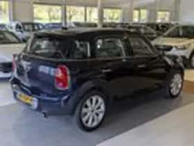 MINI Countryman (2012) thumbnail 4