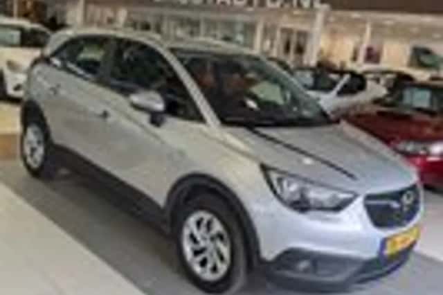 Opel Crossland X (2017) thumbnail 1