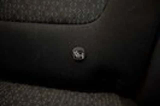 Opel Crossland X (2017) thumbnail 8