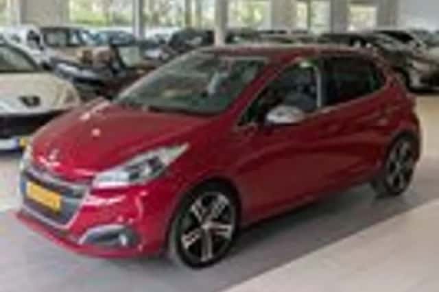 Peugeot 208 (2016) thumbnail 2