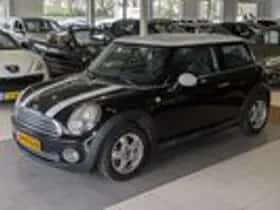MINI Mini (2010) thumbnail 2