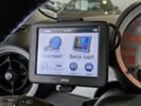 MINI Mini (2010) thumbnail 11