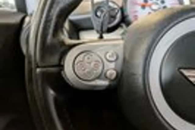 MINI Mini (2010) thumbnail 13