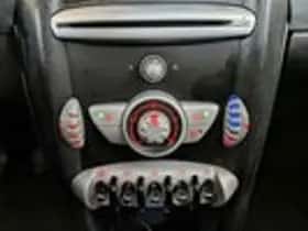 MINI Mini (2010) thumbnail 15