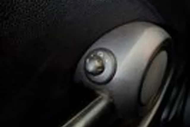MINI Mini (2010) thumbnail 17
