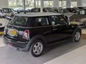 MINI Mini (2010) thumbnail 4