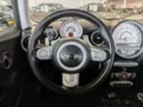 MINI Mini (2010) thumbnail 10