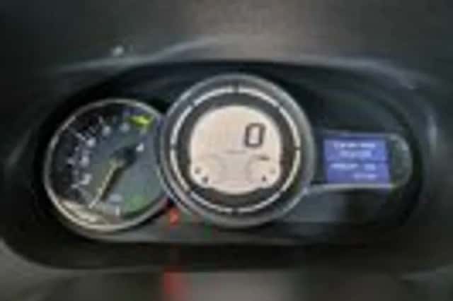 Renault Mégane (2013) thumbnail 11