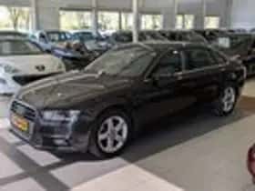 Audi A4 (2014) thumbnail 2