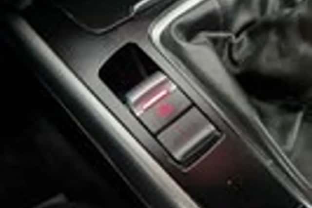 Audi A4 (2014) thumbnail 19