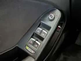 Audi A4 (2014) thumbnail 21