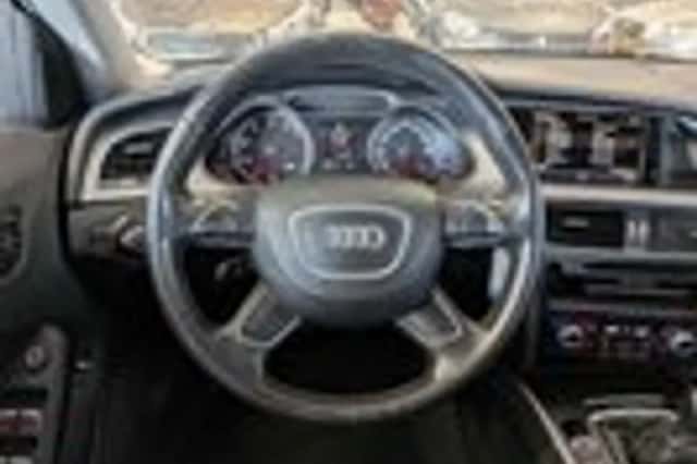 Audi A4 (2014) thumbnail 9