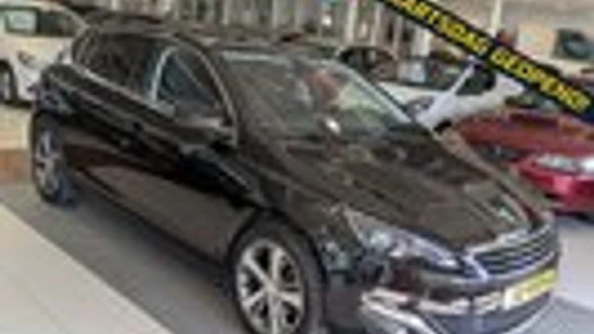 Peugeot 308 (2016) — foto 1
