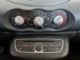 Renault Twingo (2012) thumbnail 15