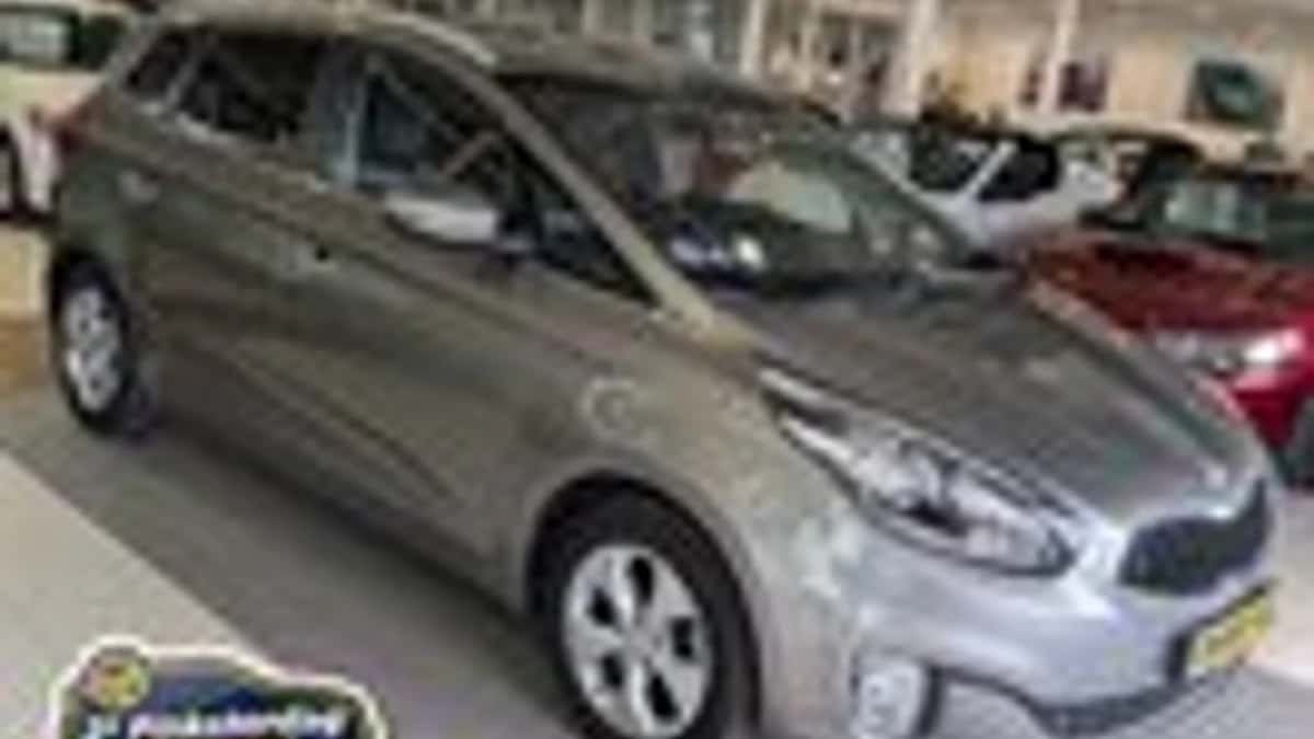 Kia Carens (2013) — foto 1