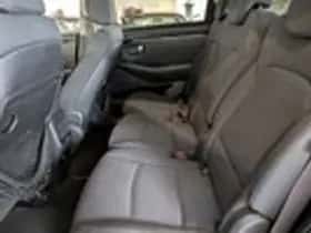 Kia Carens (2013) thumbnail 7